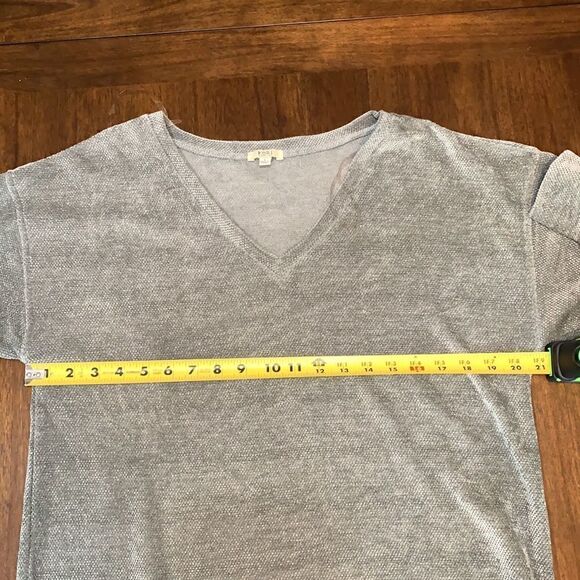 Kori America | gray v-neck pullover sweater - Picture 8 of 10